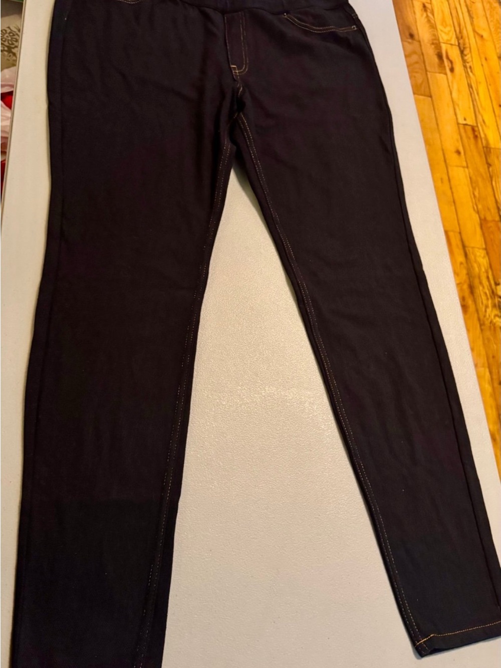 HUE leggings dark wash navy denim